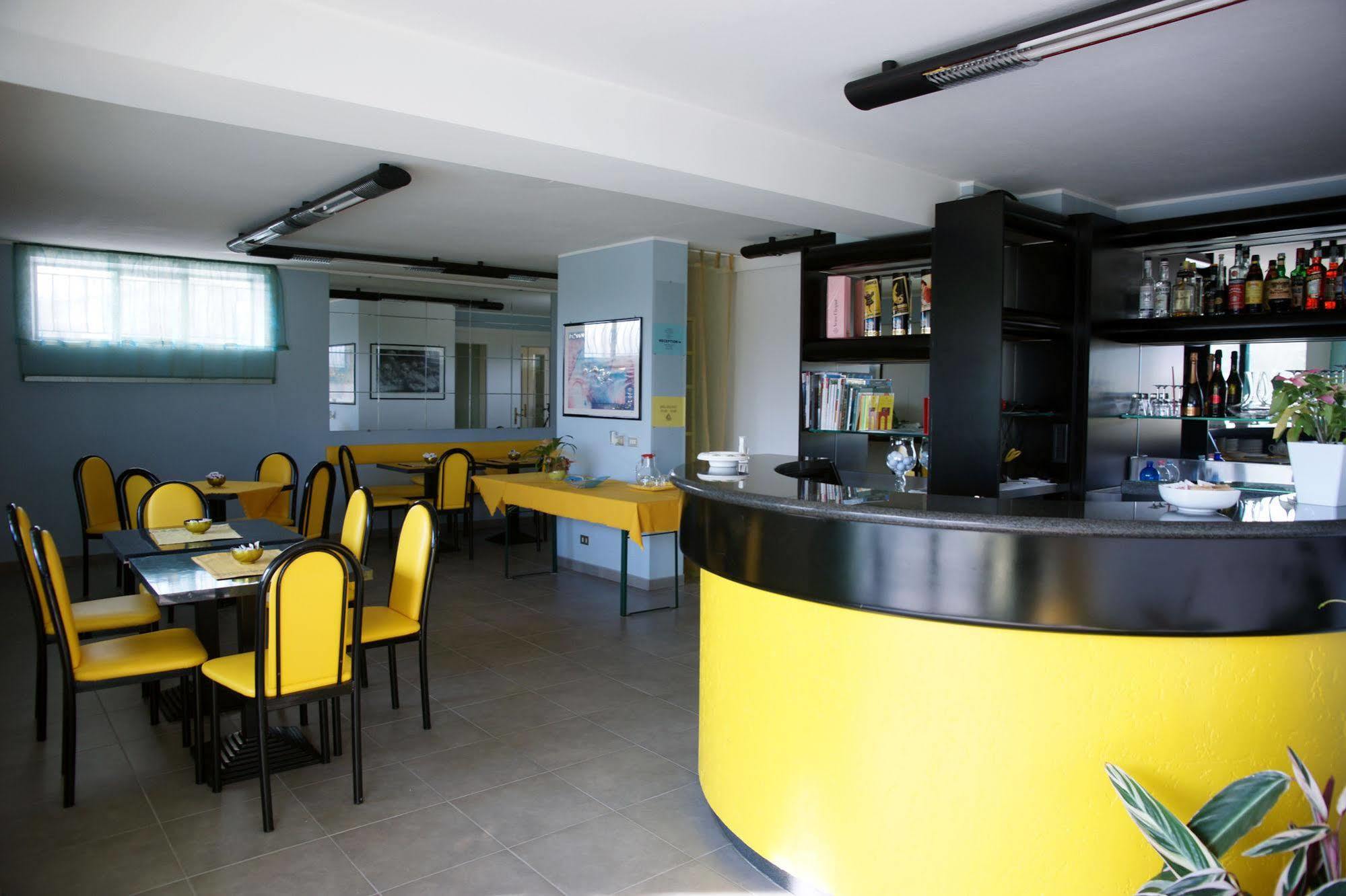 Albergo Residence Isotta Veruno Экстерьер фото